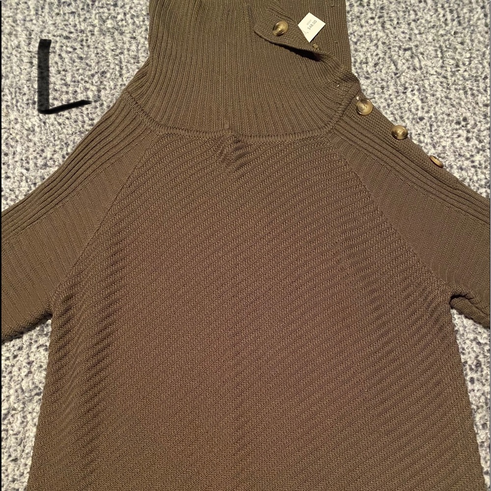 Button sweater